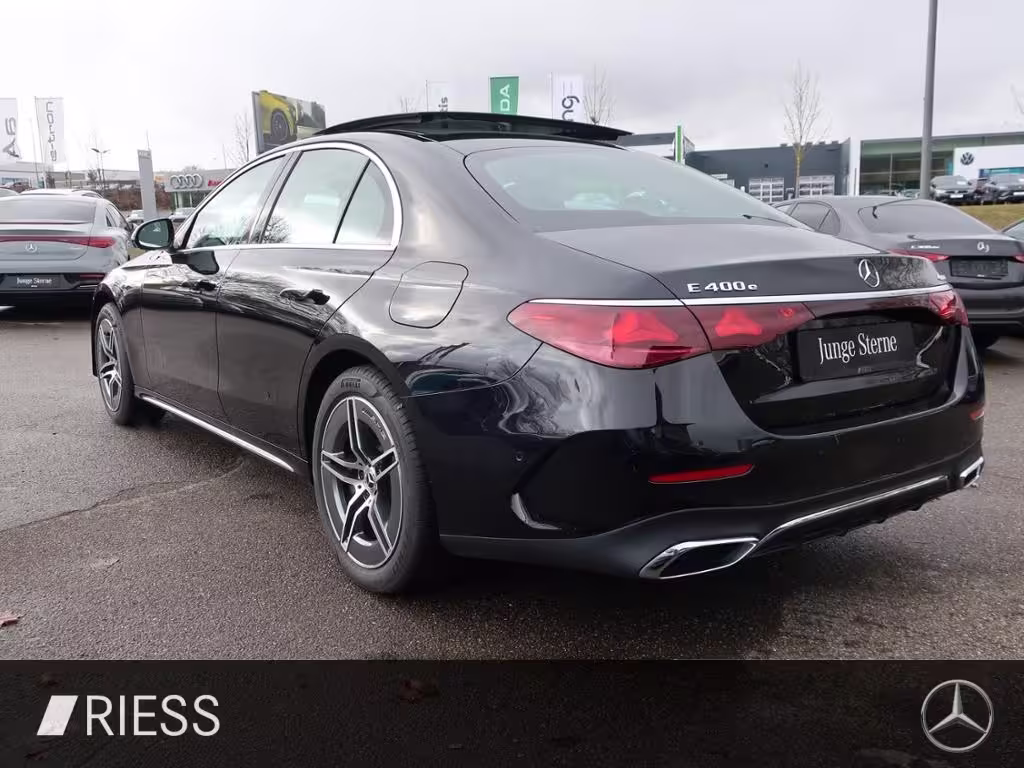 Mercedes-Benz E 400 e 4MATIC AMG PREMIUM PANO DISTR 360° E 400 - Bild 8