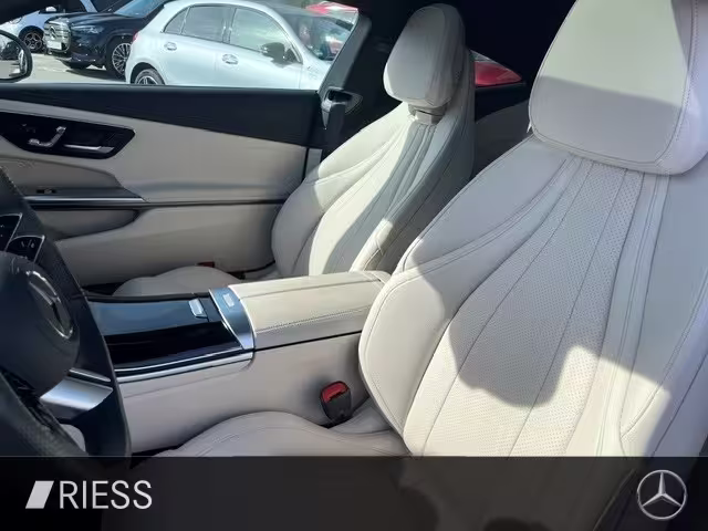 Mercedes-Benz CLE 300 e AMG Sport Night Distr Vorr Pano W-Paket 19 CLE 300 - Bild 11
