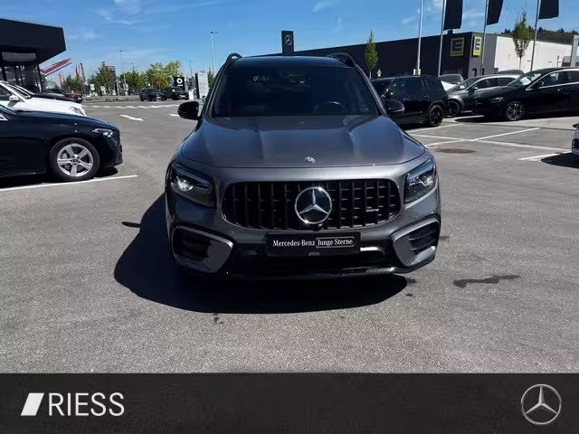Mercedes-Benz GLB 35 AMG 4M Night Distr Pano AHK Standh Burmes 21 GLB 35 AMG - Bild 3