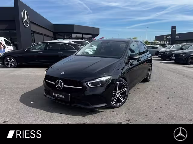 Mercedes-Benz B 250 4MATIC Progressive Night Burmester 360 18