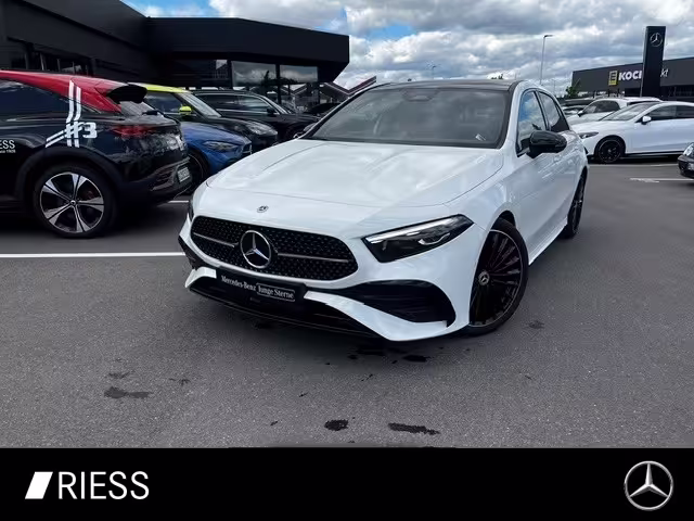 Mercedes-Benz A 220 4M AMG Sport Night Pano LED HUD 360 19