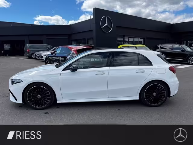 Mercedes-Benz A 220 4M AMG Sport Night Pano LED HUD 360 19 A 220 - Bild 4