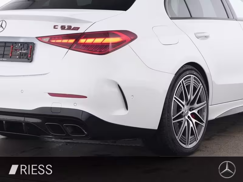 Mercedes-Benz C 63 AMG S E PERF Night Prem Plus Sitzkl Pano 360 C 63 AMG - Bild 5