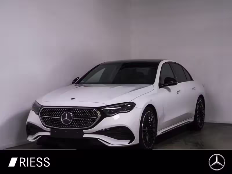 Mercedes-Benz E 220 d AMG Sport Night Distr Pano AHK Super 20