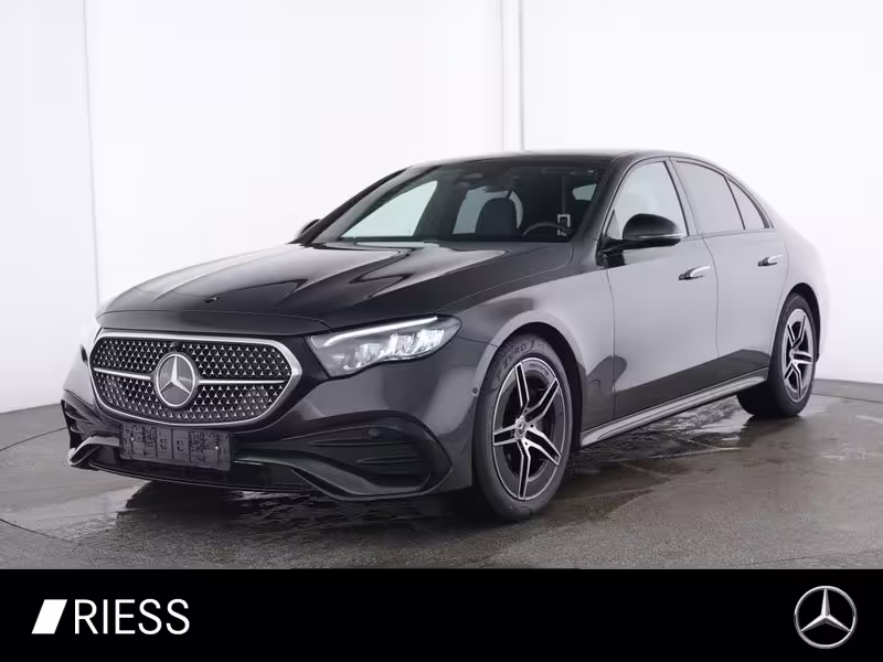 Mercedes-Benz E 220 d AMG Sport Night Distr Pano Keyless Kamera