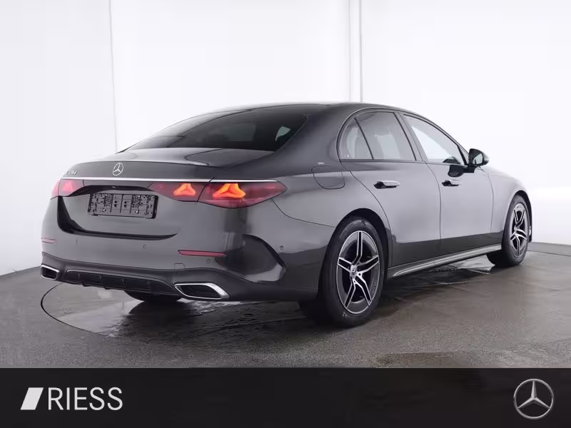 Mercedes-Benz E 220 d AMG Sport Night Distr Pano Keyless Kamera E 220 - Bild 3
