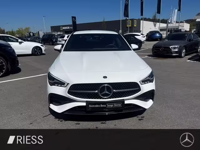 Mercedes-Benz CLA 200 d AMG Sport Navi LED Keyless W-Paket 18 CLA 200 - Bild 3