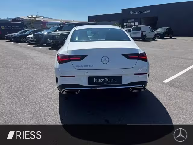 Mercedes-Benz CLA 200 d AMG Sport Navi LED Keyless W-Paket 18 CLA 200 - Bild 6
