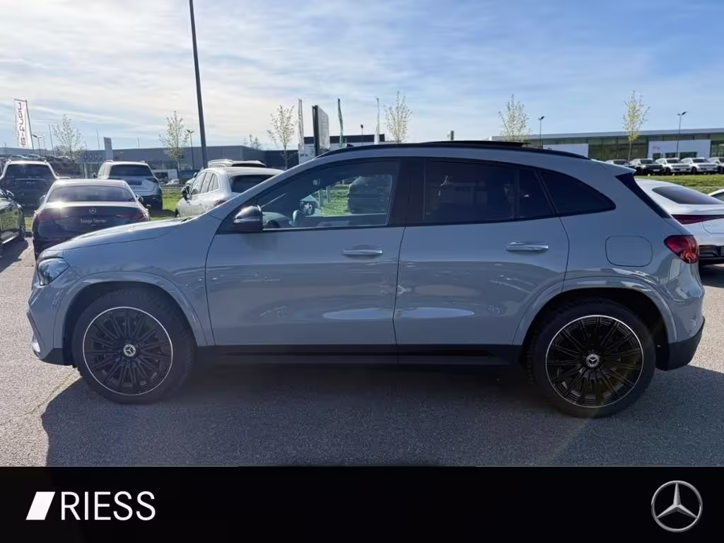 Mercedes-Benz GLA 200 d 4M AMG Sport Night Pano AHK Keyless 360 GLA 200 - Bild 3