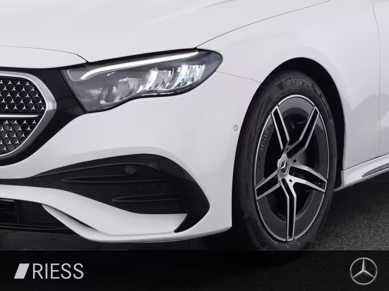 Mercedes-Benz E 300 e T-Modell mit EQ  AMG Sport Night Distr Pano AHK 360 19 E 300 - Bild 4