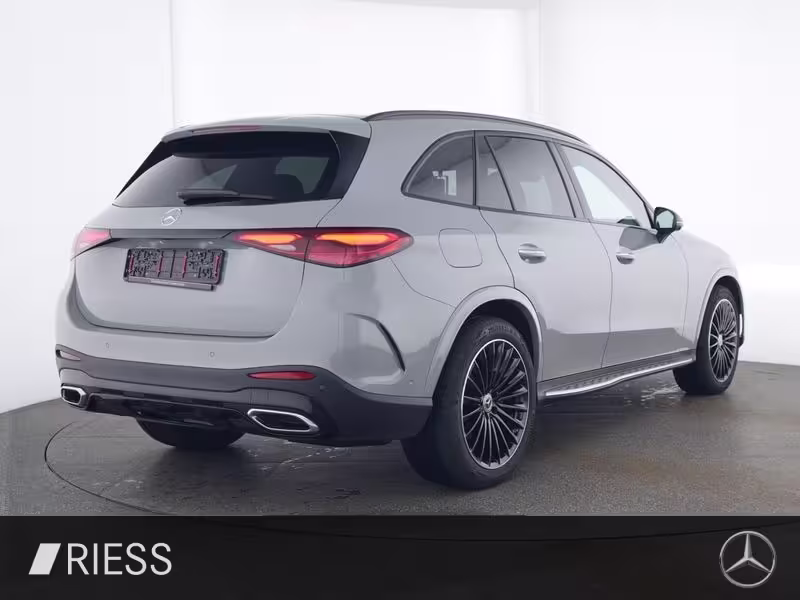 Mercedes-Benz GLC 300 d 4M AMG Sport Night Distr Pano AHK 21 GLC 300 - Bild 3