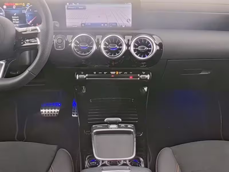 Mercedes-Benz CLA 220 d AMG Sport Night Keyl Burmes 360 19 CLA 220 - Bild 9