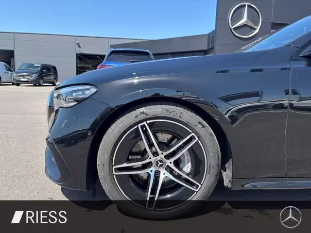 Mercedes-Benz E 450 4M Lim AMG Sport Night Distr Pano 360 19 E 450 - Bild 9