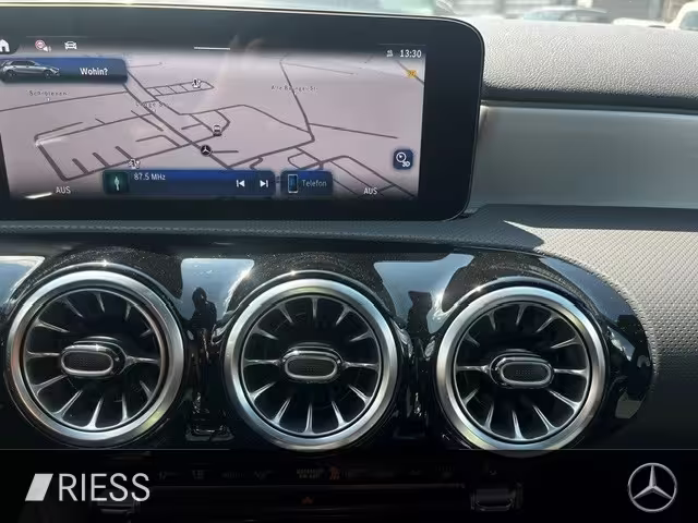 Mercedes-Benz A 250 e AMG Sport Night Distr Pano 360 Multi LED A 250 - Bild 14
