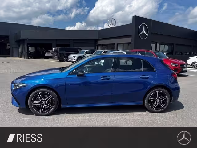 Mercedes-Benz A 250 e AMG Sport Night Distr Pano 360 Multi LED A 250 - Bild 4