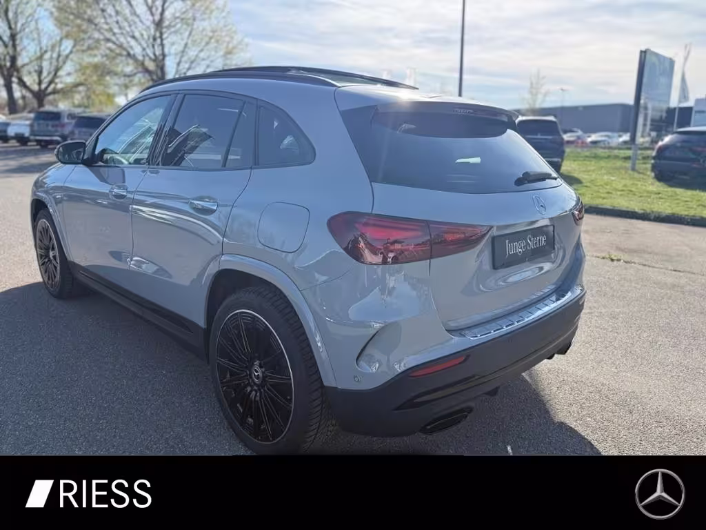 Mercedes-Benz GLA 200 d 4M AMG Sport Night Pano AHK Keyless 20 GLA 200 - Bild 8