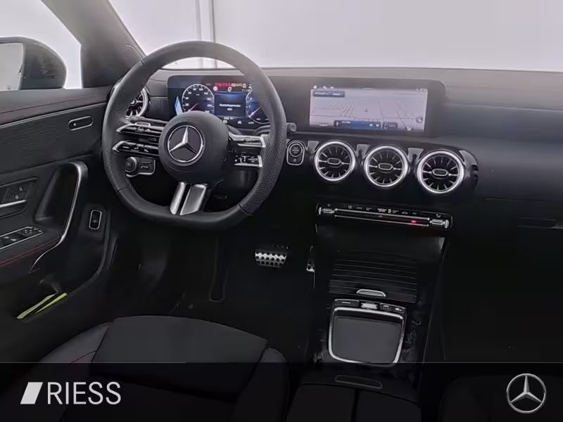 Mercedes-Benz CLA 200 AMG Sport Night Edition Distr Pano 19 CLA 200 - Bild 6