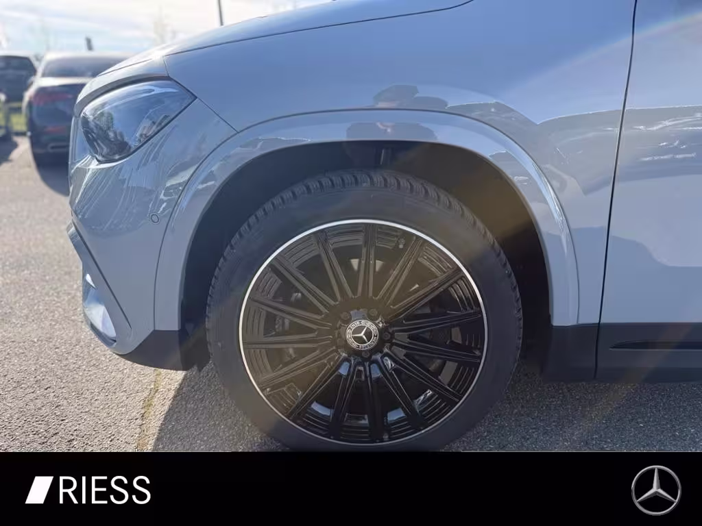 Mercedes-Benz GLA 200 d 4M AMG Sport Night Pano AHK Keyless 20 GLA 200 - Bild 4