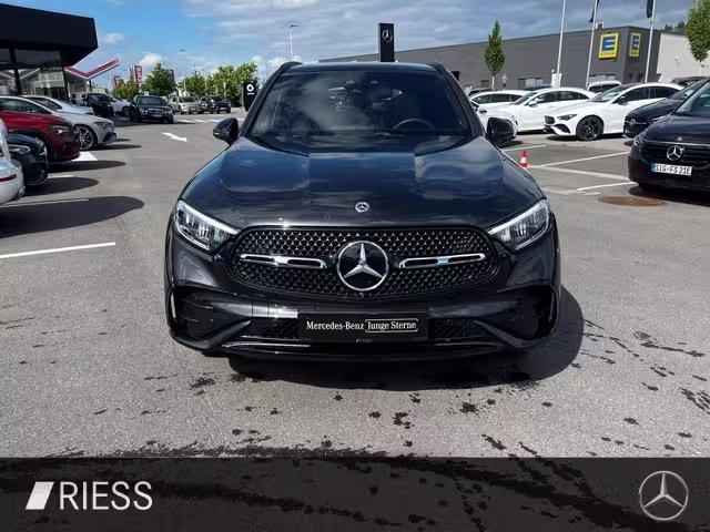 Mercedes-Benz GLC 220 d 4M AMG Sport Night Distr PANO AHK 360 19 GLC 220 - Bild 3