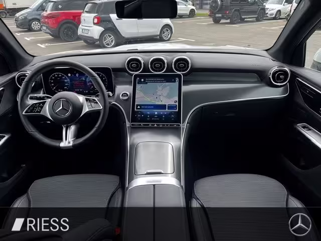Mercedes-Benz GLC 200 4M Avantgarde Navi LED AHK Keyless 18 GLC 200 - Bild 17