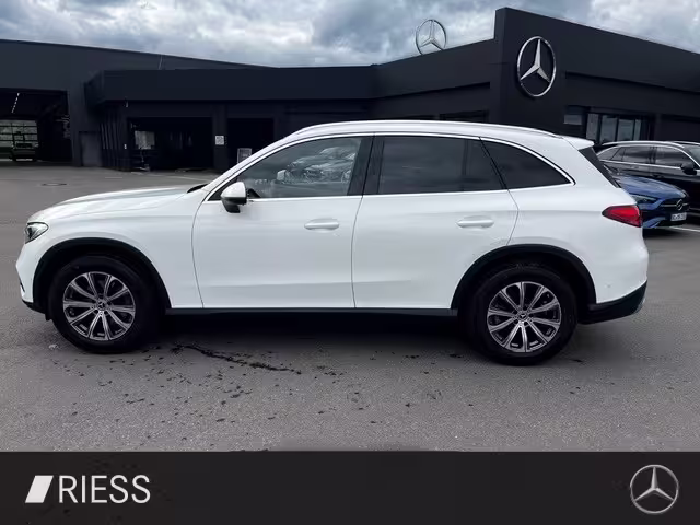 Mercedes-Benz GLC 200 4M Avantgarde Navi LED AHK Keyless 18 GLC 200 - Bild 4