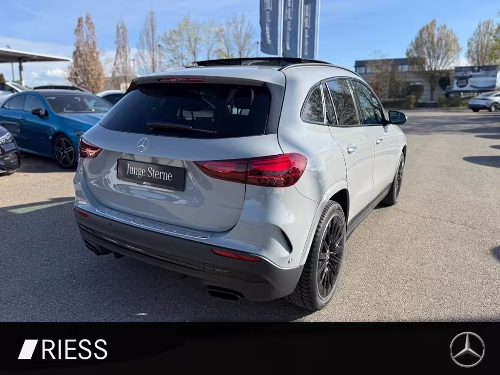 Mercedes-Benz GLA 200 AMG Sport Night Distr Pano AHK Keyless 20 GLA 200 - Bild 10