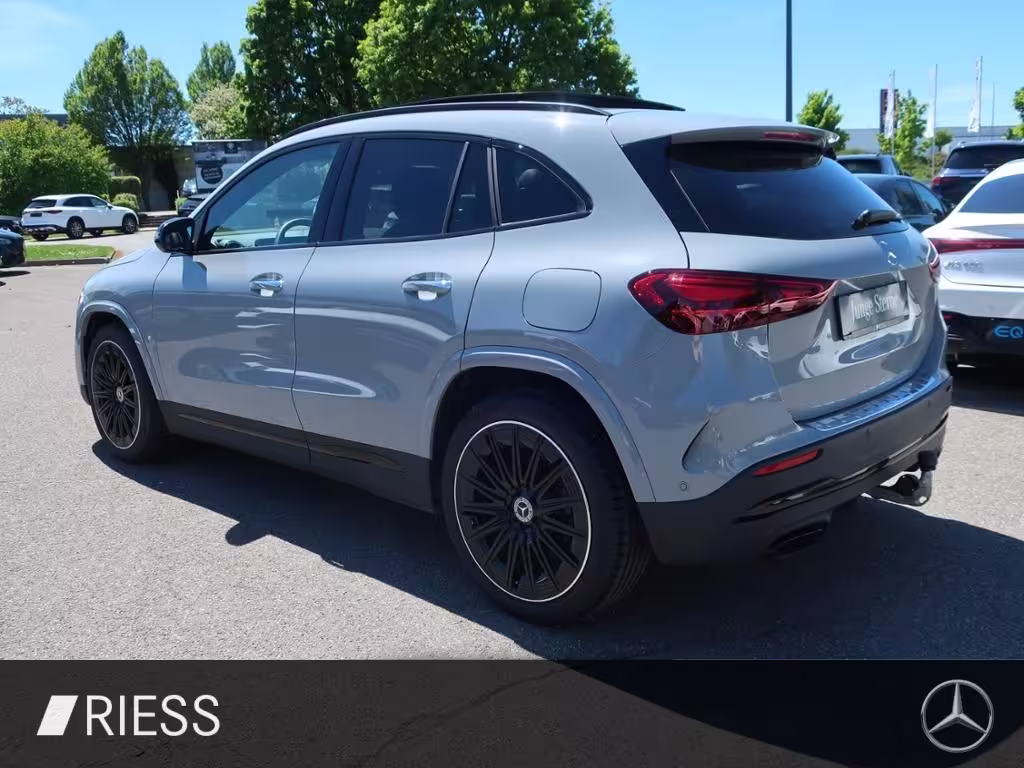 Mercedes-Benz GLA 200 AMG Sport Night Distr Pano AHK Keyless 20 GLA 200 - Bild 12