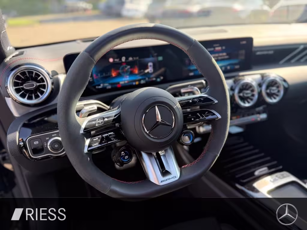 Mercedes-Benz CLA 45 AMG S 4M+ PANO AERO+ DISTR REALSOUND CLA 45 AMG - Bild 13