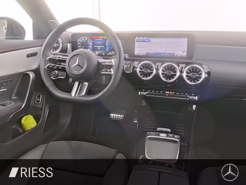 Mercedes-Benz CLA 250 e AMG Sport Night Distr Pano Burmes 19 CLA 250 - Bild 6