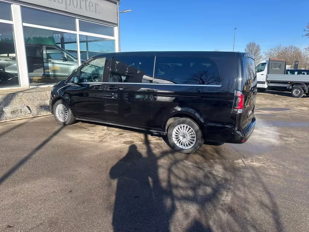 Mercedes-Benz V 300 d AVANTGARDE/EXTRALANG/NEWMODELL/MBUX/ELEKT.TÜREN/DISTRONIC/360°/ V 300 - Bild 4