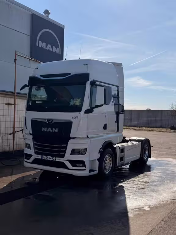 MAN TGX 18.510 4x2 ACC AUT KlimaA LM Luft Standh. - Bild 2