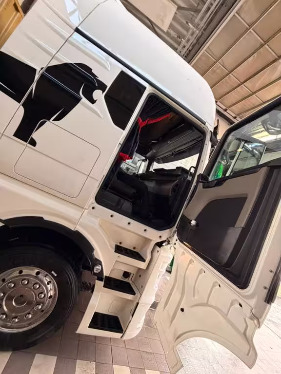 MAN TGX 18.510 4x2 ACC AUT KlimaA LM Luft Standh. - Bild 6