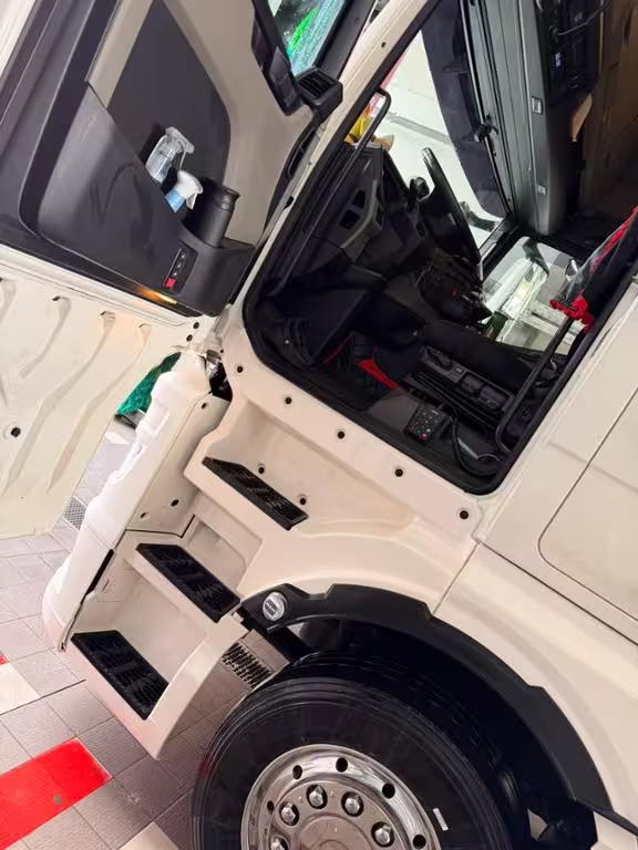 MAN TGX 18.510 4x2 ACC AUT KlimaA LM Luft Standh. - Bild 7