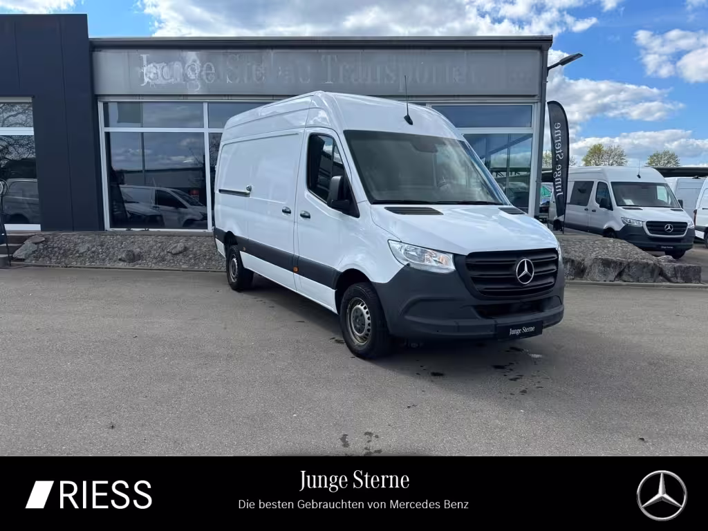 Mercedes-Benz Sprinter 317 CDI KA/L2H2/3665/MBUX/STANDHEIZUNG/KLIMA/KAMERA/AHK/