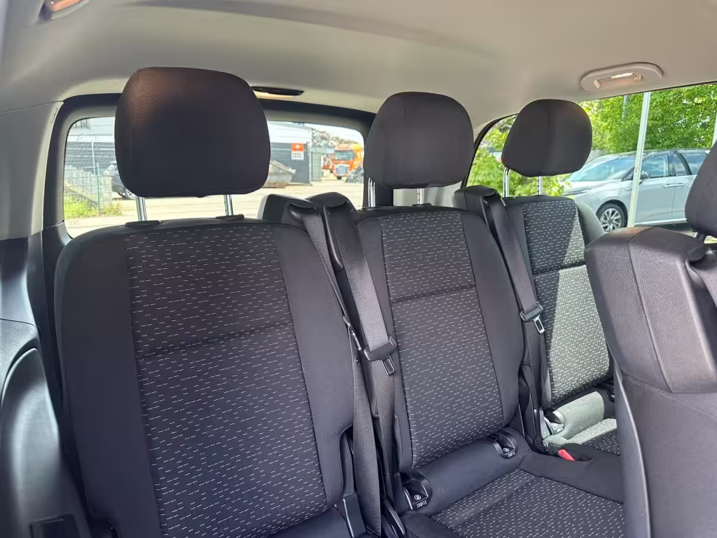 Mercedes-Benz eVito 129 Tourer PRO Lang/90kWh/NAVI/KAMERA/LED(ILS)/PDC/ eVito - Bild 9