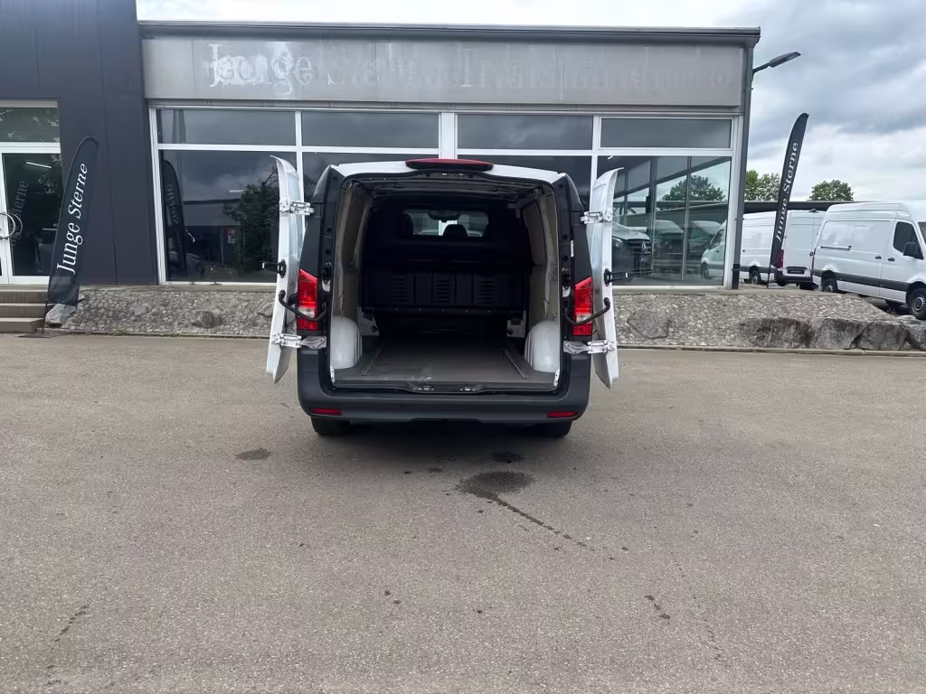 Mercedes-Benz Vito 116 CDI KA/LANG/MBUX/KLIMA/NAVI/NEUESMODELL/KAMERA/ Vito - Bild 6