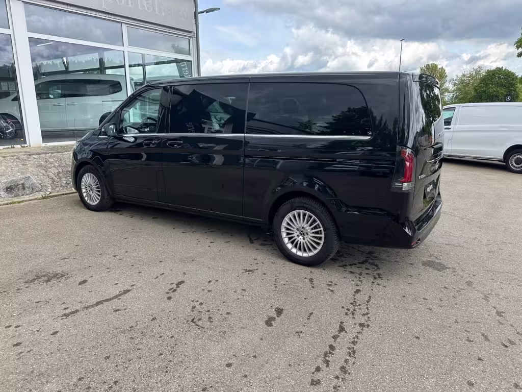 Mercedes-Benz V 300 d AVANTGARDE/EXTRALANG/NAVI/ELEKT.TÜRE/MBUX/360°/DISTRONIC/ V 300 - Bild 4