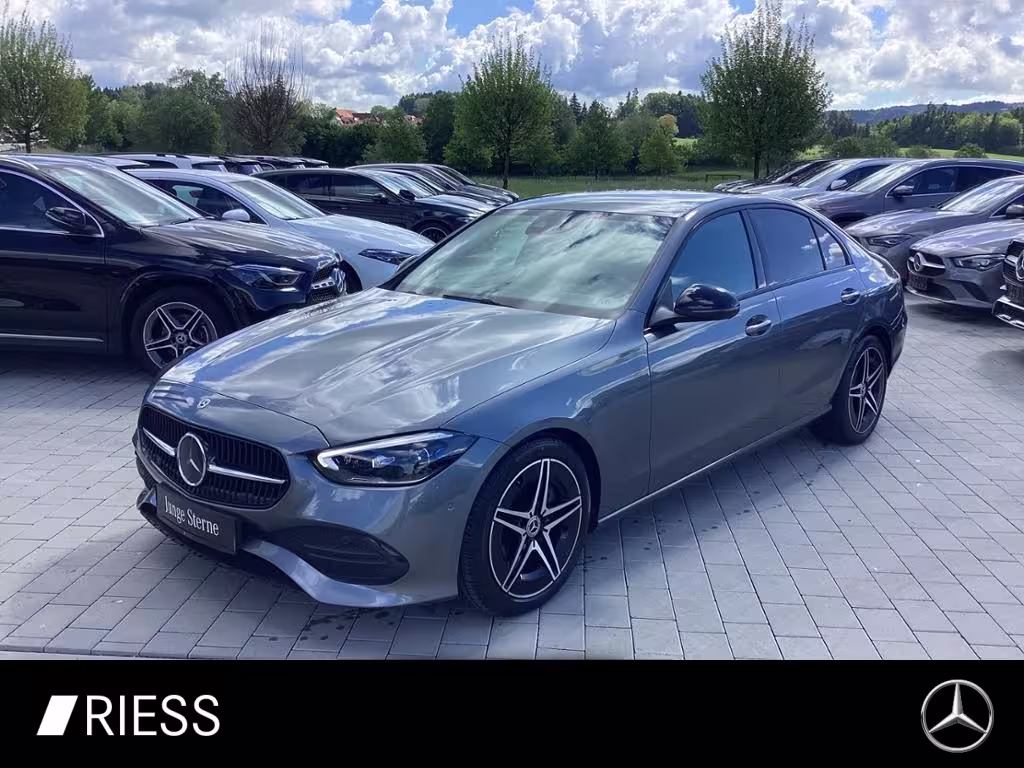 Mercedes-Benz C 300 4M Avantg. Night Fahrassist. Memory Digit.