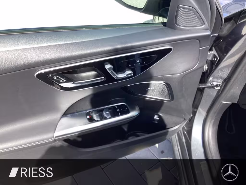 Mercedes-Benz C 300 4M Avantg. Night Fahrassist. Memory Digit. C 300 - Bild 6