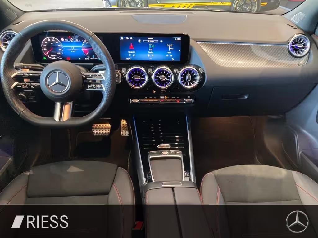 Mercedes-Benz GLA 200 d AMG+AHK+Distronic+LED+Night+Ambiente++ GLA 200 - Bild 12