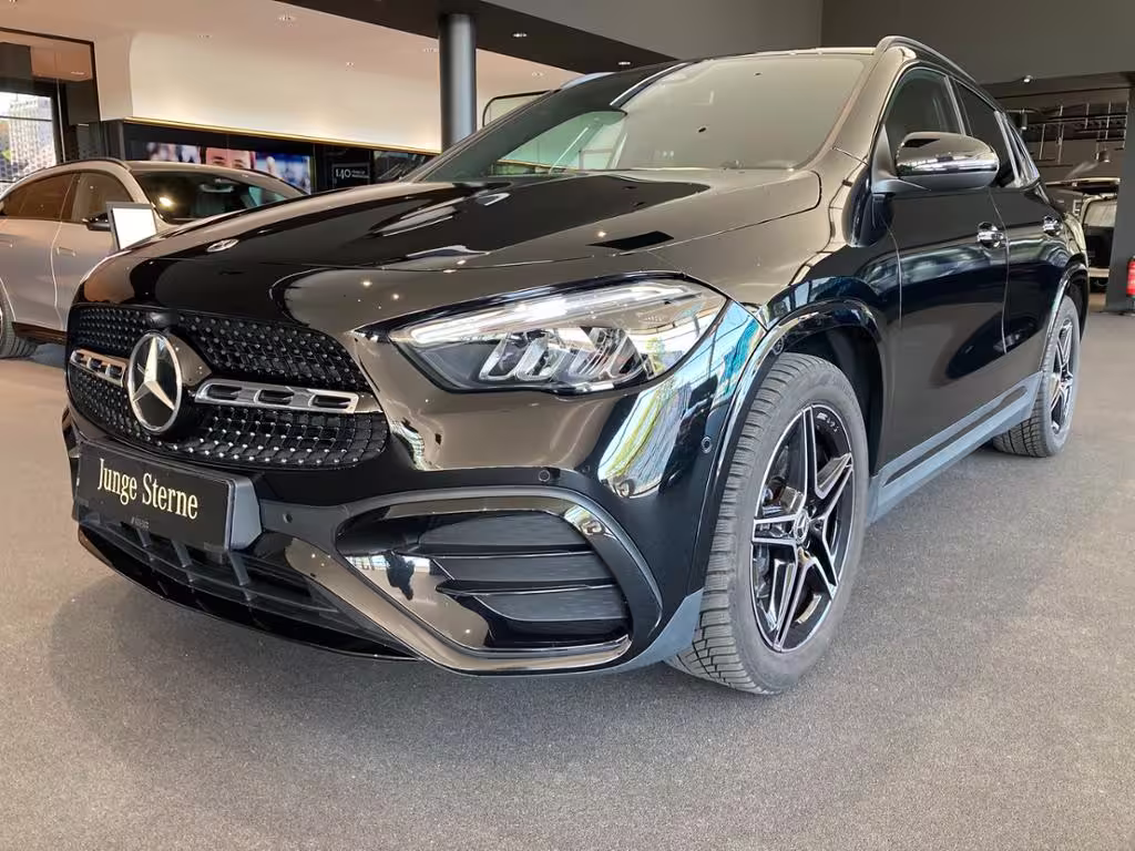 Mercedes-Benz GLA 200 d AMG+AHK+Distronic+LED+Night+Ambiente++ GLA 200 - Bild 2