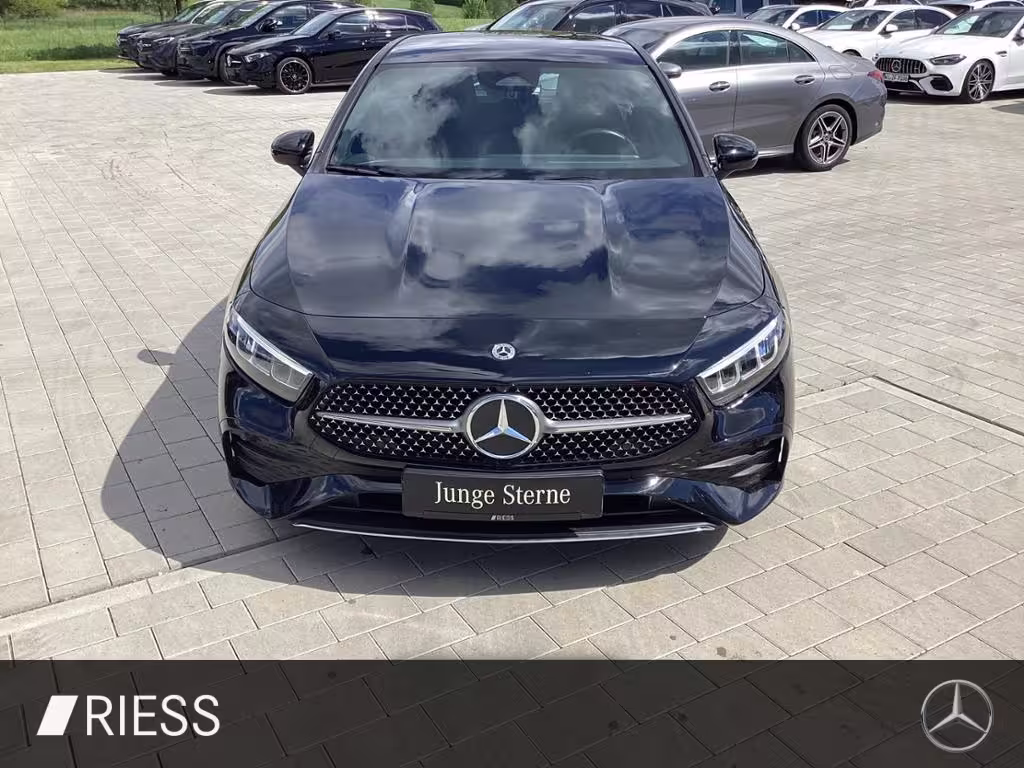 Mercedes-Benz A 200 AMG Distr. AHK Navi PDC Kamera Diebstahl. A 200 - Bild 3