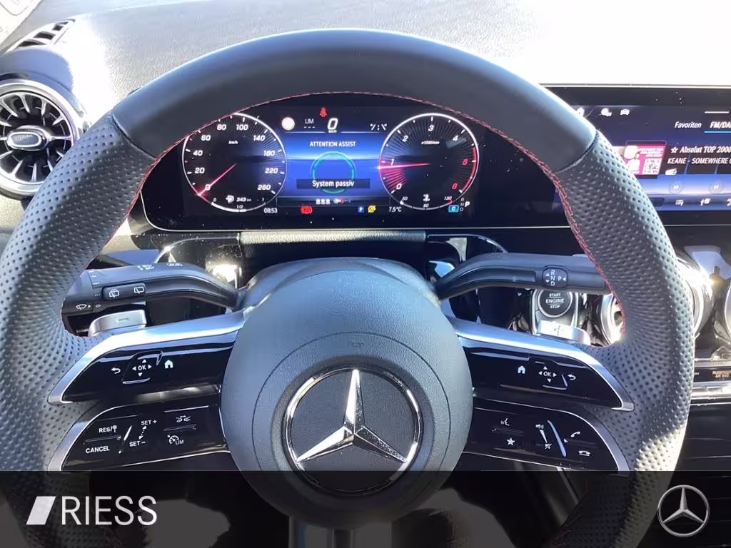 Mercedes-Benz GLA 200 d AMG Distr. Multib. AHK Navi Kamera PDC GLA 200 - Bild 9