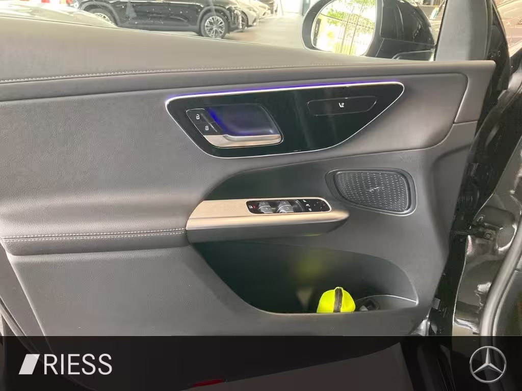 Mercedes-Benz GLC 220 d 4M AMG+AHK+Distronik+LED+Night+Ambient GLC 220 - Bild 9