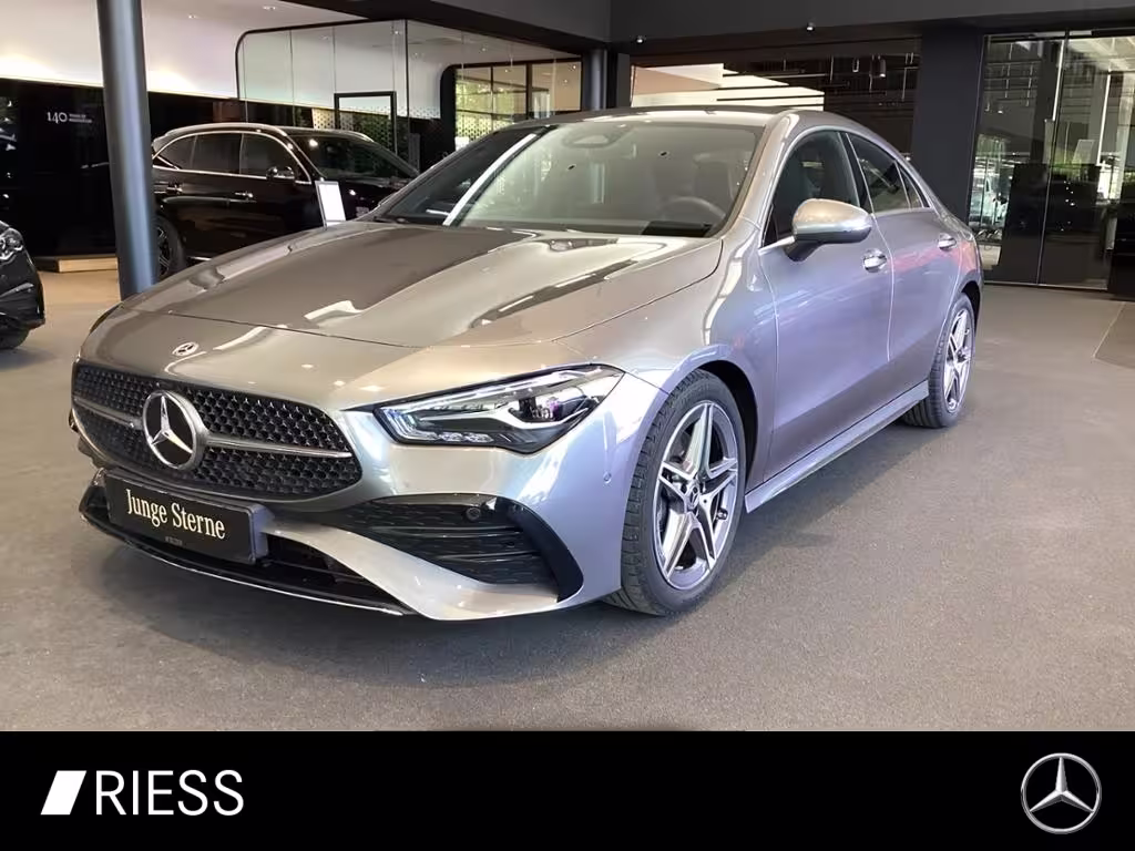 Mercedes-Benz CLA 200 Cp AMG ADVANCED+ PREMIUM NAVI RFK KEYLES