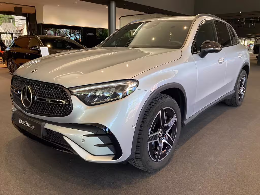Mercedes-Benz GLC 220 d 4M AMG+AHK+LED+Distronic+Night+Ambient GLC 220 - Bild 2