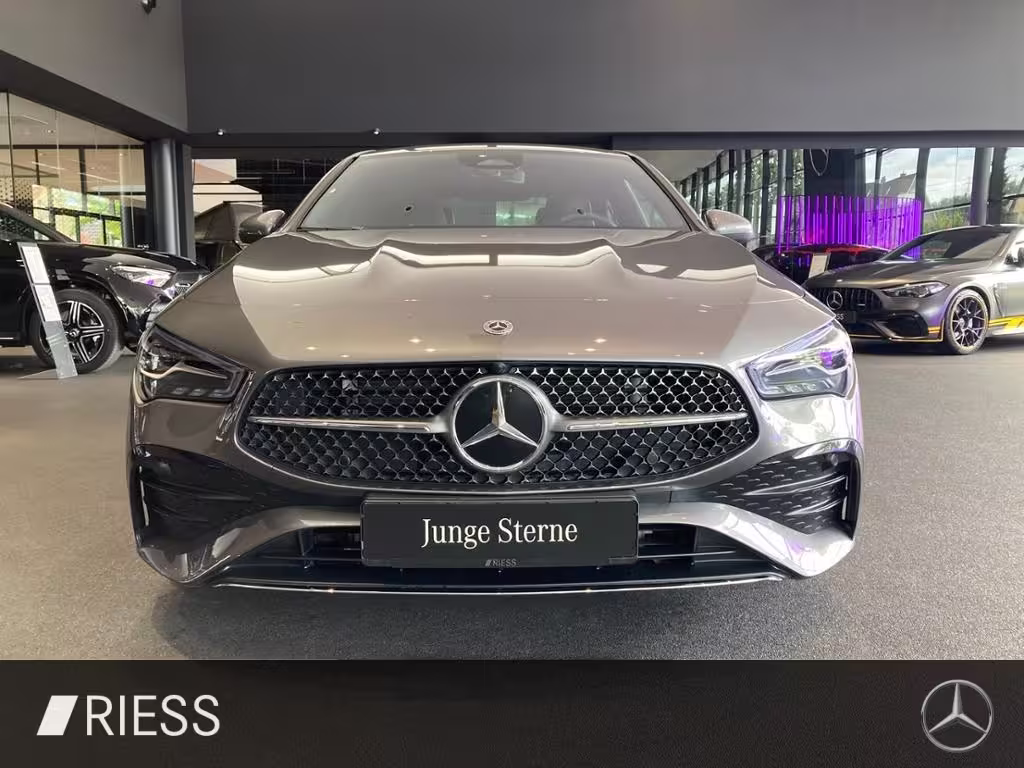 Mercedes-Benz CLA 220 d Cp AMG ADVANCED+  RFK AMBI LED KEYLESS CLA 220 - Bild 3