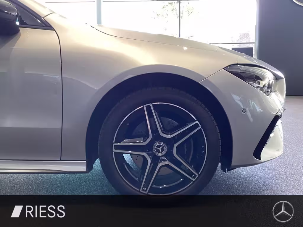 Mercedes-Benz CLA 250 e SB AMG SPORT PANO AHK DISTRO KEYLESS CLA 250 Shooting Brake - Bild 12