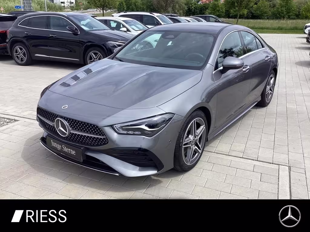 Mercedes-Benz CLA 200 d Coupé AMG NAvi PDC Kamera LED Keyless.