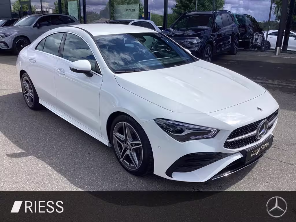 Mercedes-Benz CLA 200 Coupé AMG Navi PDC Kamera LED Keyless. CLA 200 - Bild 4